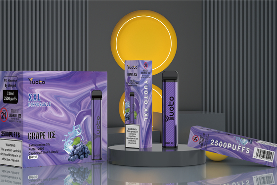 버릴 수 있는 좋은 전략 무리 제한 협정 포드 유오토 XXL 2500 퍼프는 1350 mAh 배터리를 기화시킵니다