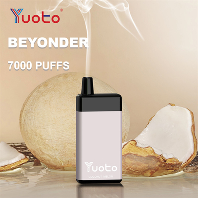 더 저편에 버릴 수 있는 7000 퍼프 YUOTO는 포드 650mAh 배터리를 기화시킵니다