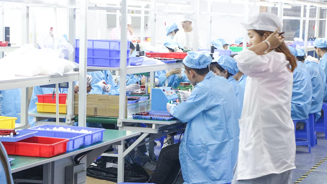 650mAh 배터리 메쉬 코일 14 밀리람베르트 E-액체 재충전이 가능한 유오토 트하노스 5000 퍼프 에시가레트 버릴 수 있는 기화합니다